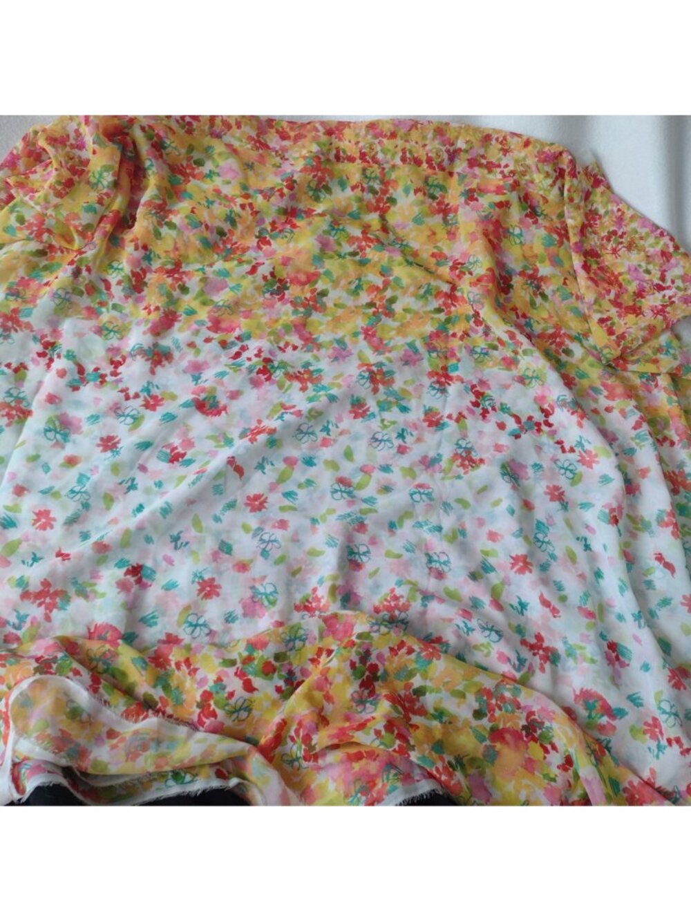 Chiffon Border Print Floral Fabric 59" w X 4 Yds White Yellow Retro Dress Length - Picture 2 of 8